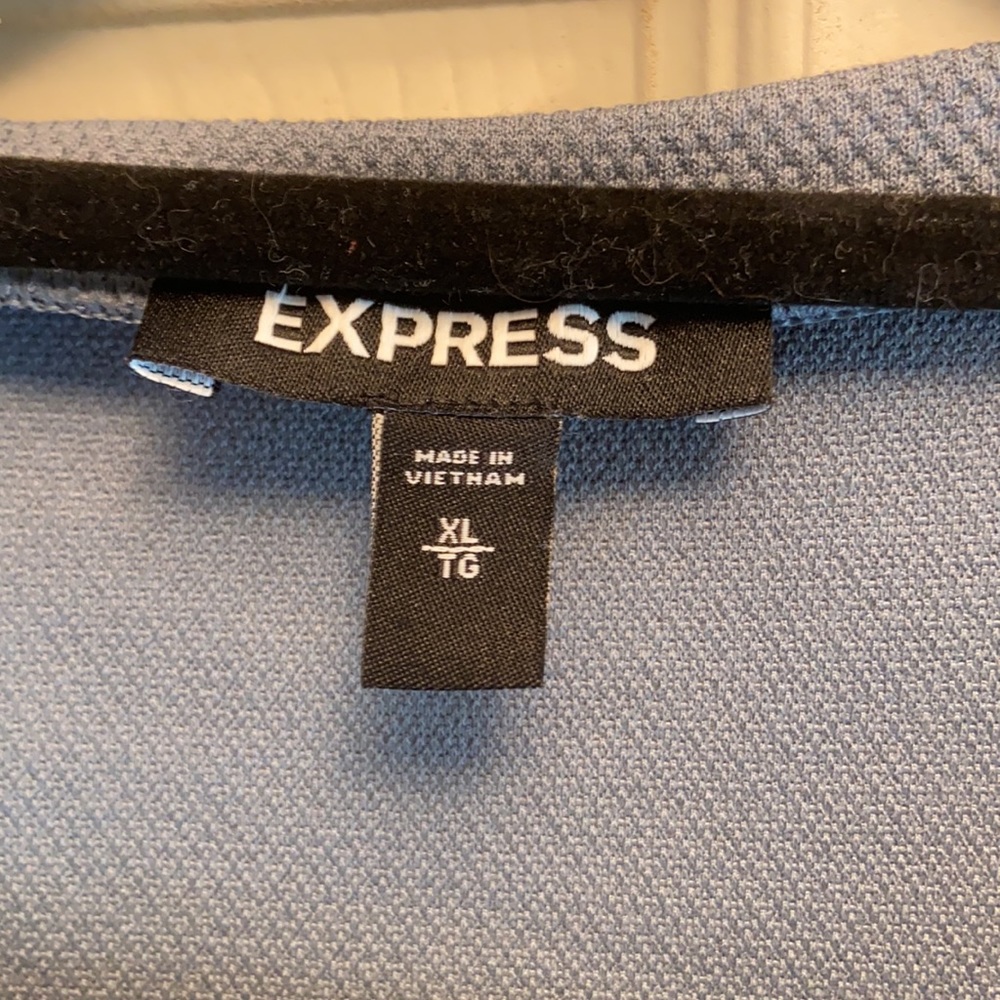 Express Grey Top - Picture 2 of 3